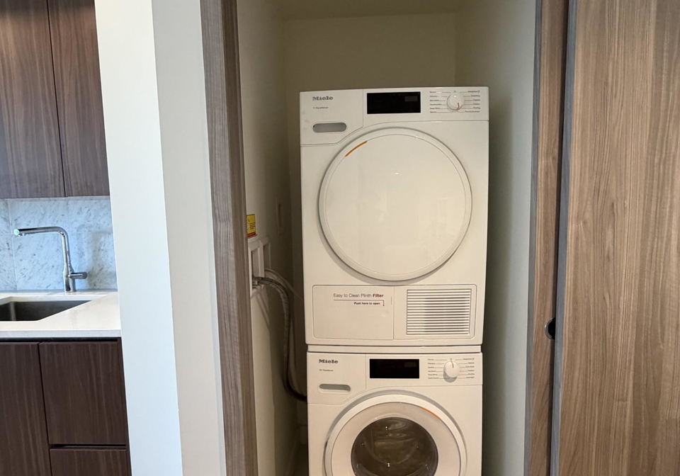 95-mcmahon-drive-toronto-north-york-ontario-c13498472