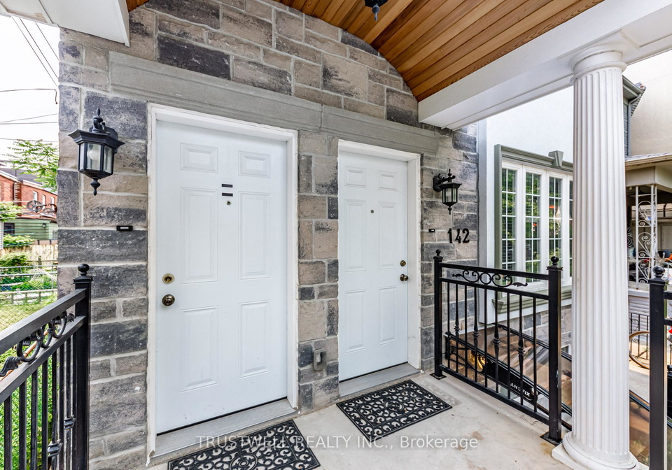 142-borden-street-toronto-toronto-ontario-c13498482