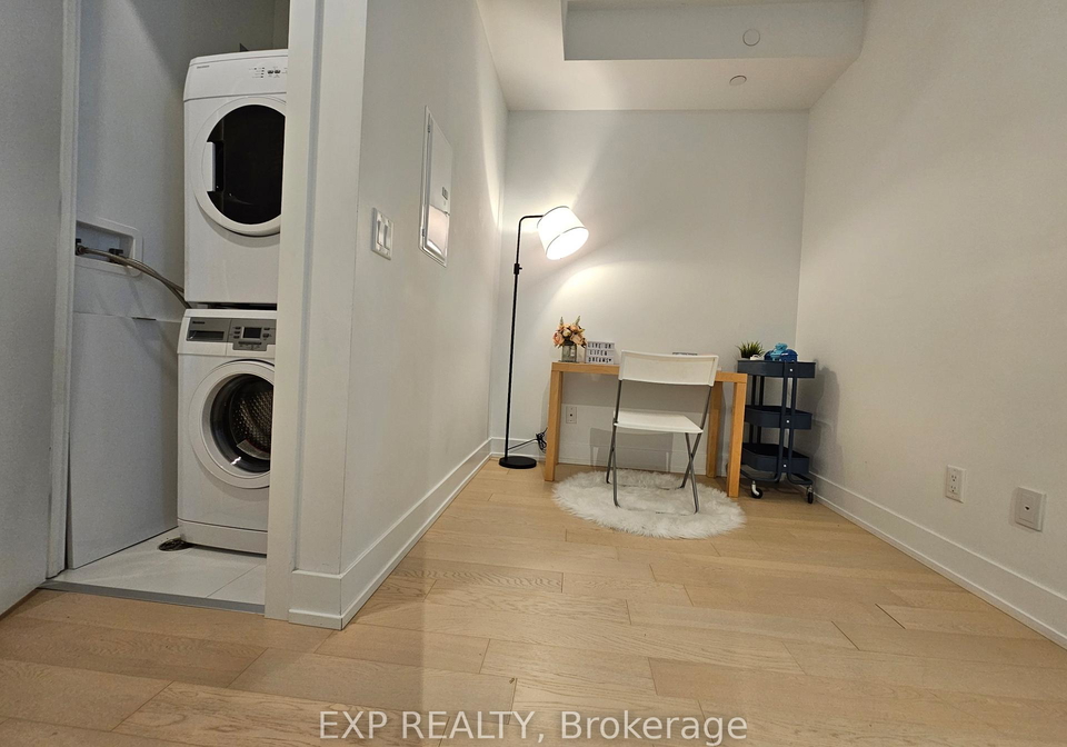 7-grenville-street-toronto-toronto-ontario-c13498484