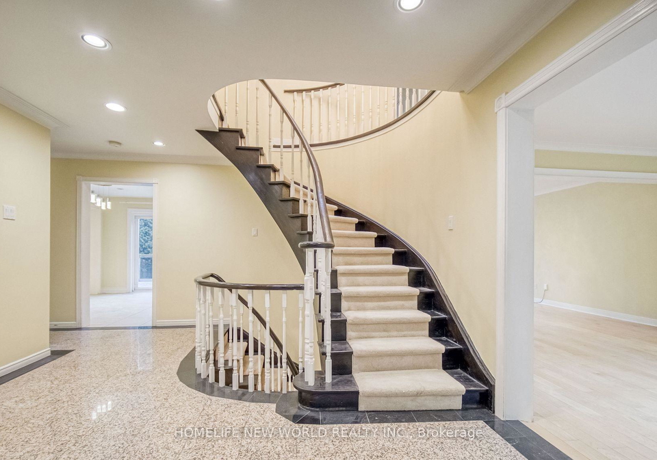 7-bramble-drive-toronto-north-york-ontario-c13498554