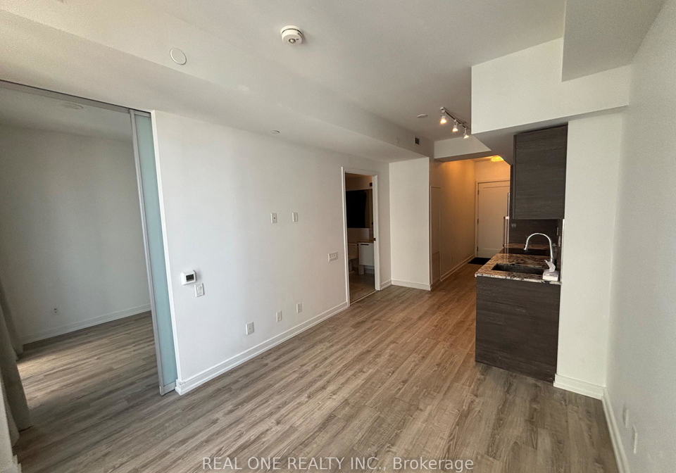 28-wellesley-street-e-toronto-toronto-ontario-c13498620