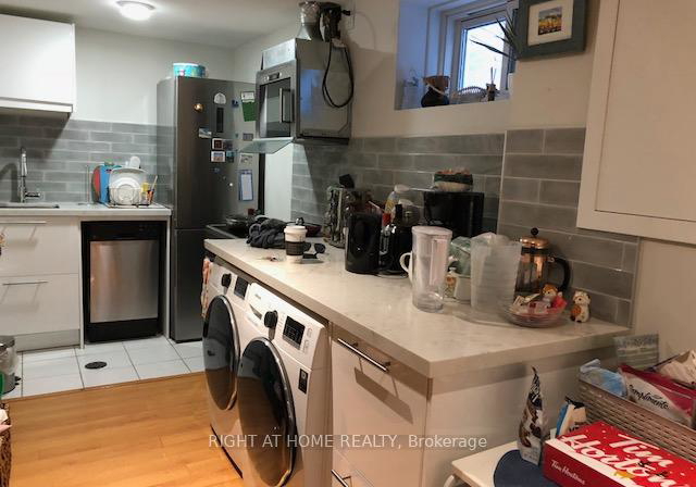 172-davisville-avenue-toronto-toronto-ontario-c13498720
