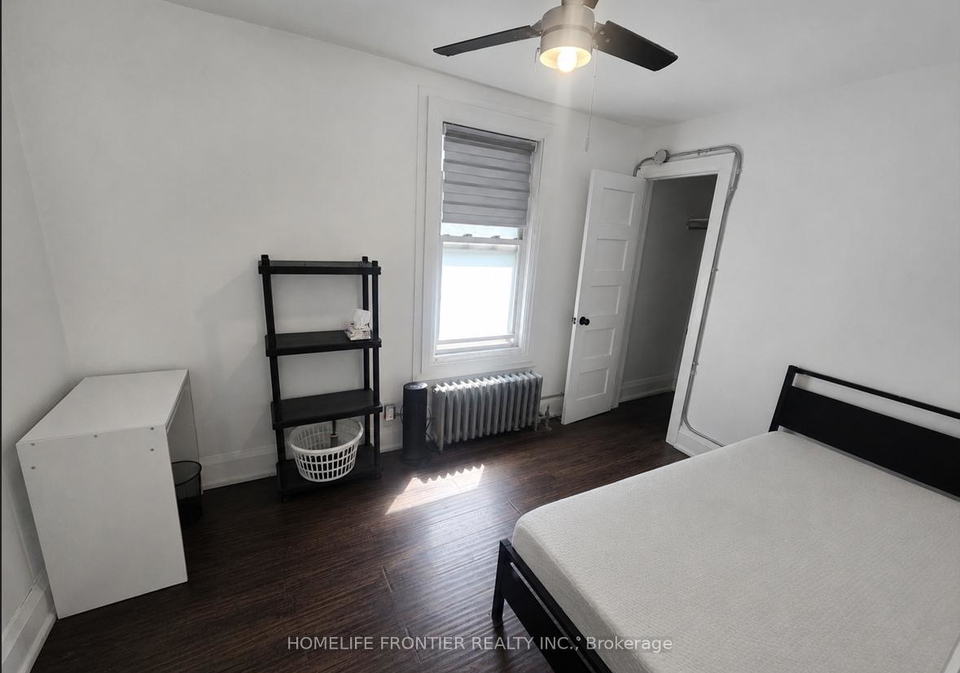 1-baldwin-street-toronto-toronto-ontario-c13498790