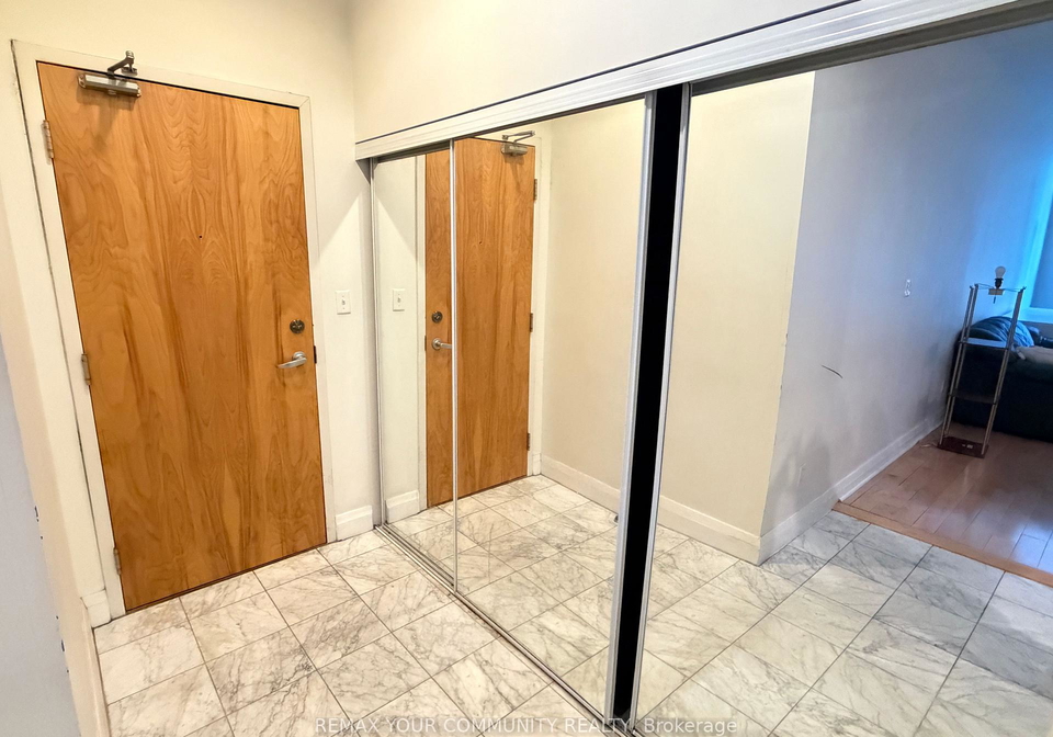 8-wellesley-street-e-toronto-toronto-ontario-c13498906