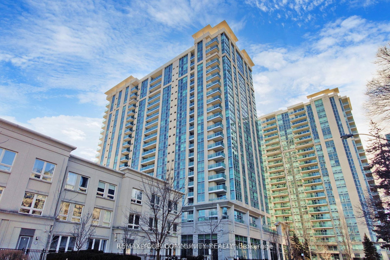 17-anndale-drive-toronto-north-york-ontario-c13498938