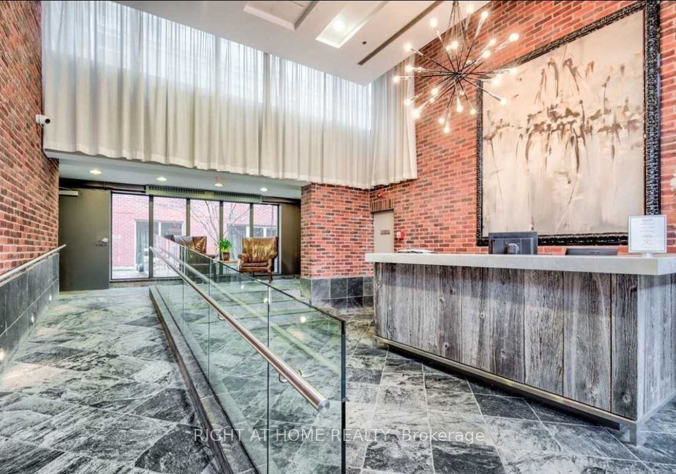 11-st-joseph-street-toronto-toronto-ontario-c13499052