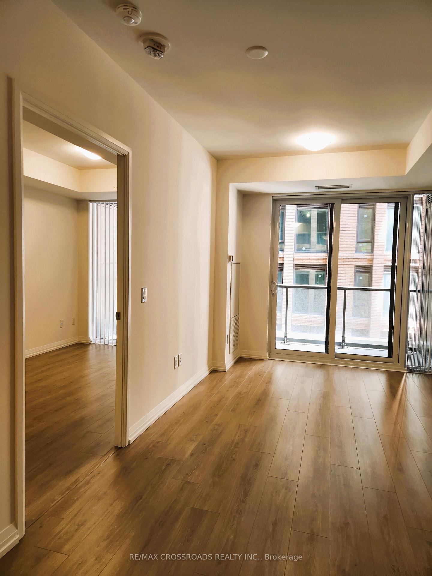 8-widmer-street-toronto-toronto-ontario-c13499070