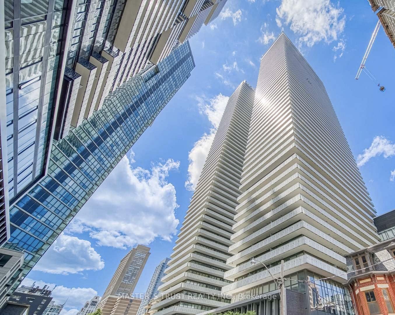 50-charles-street-e-toronto-toronto-ontario-c13499154