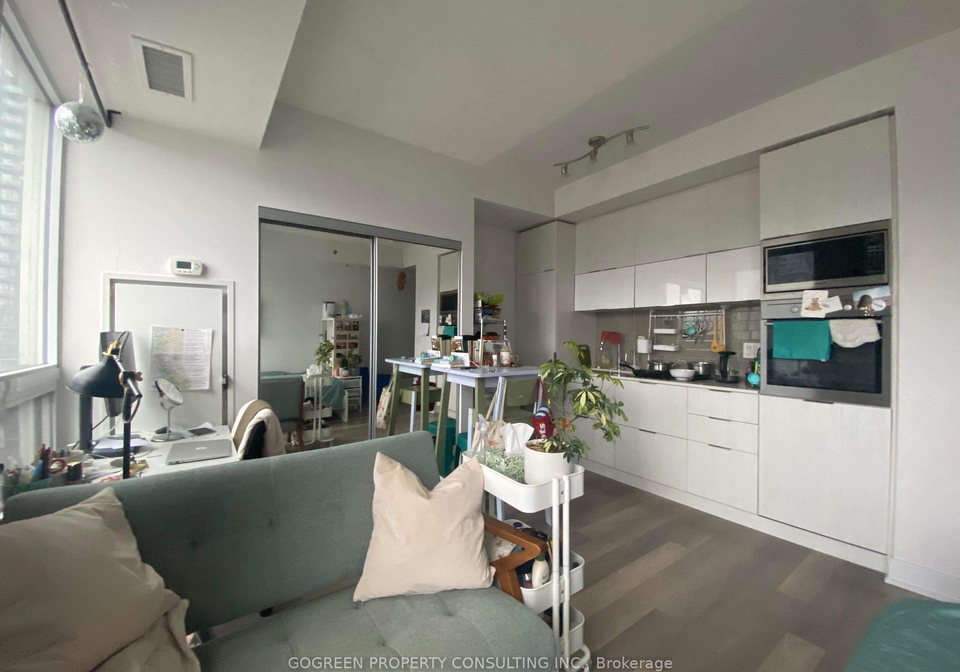 318-richmond-street-w-toronto-toronto-ontario-c13499178