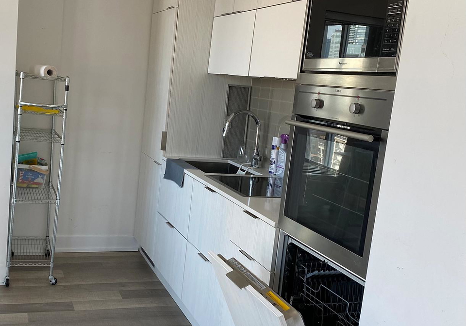 318-richmond-street-w-toronto-toronto-ontario-c13499178