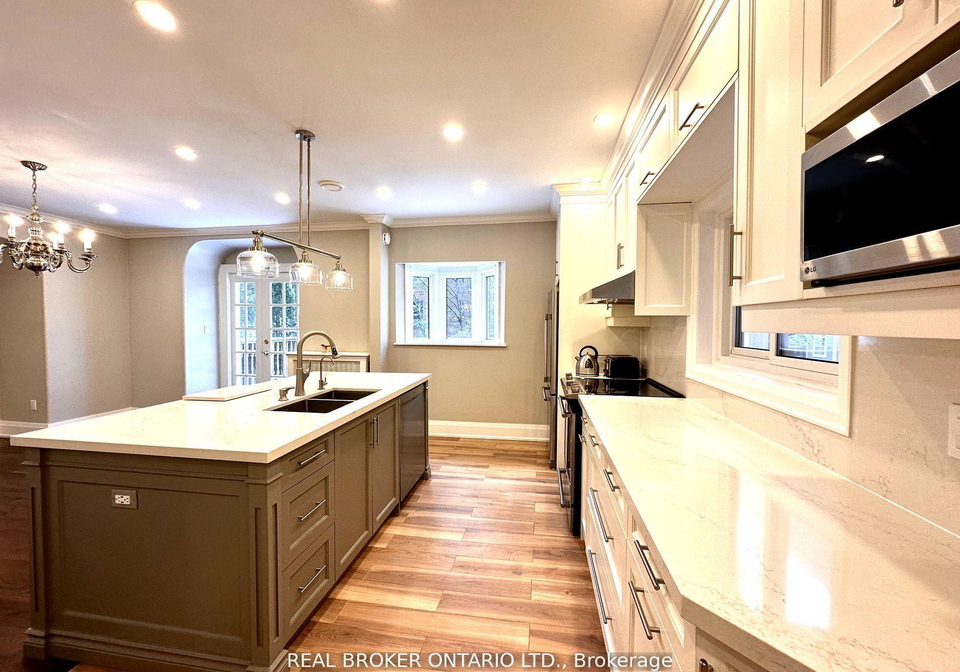 25-cheritan-avenue-toronto-toronto-ontario-c13499208