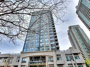 35-hollywood-avenue-toronto-north-york-ontario-c13499336