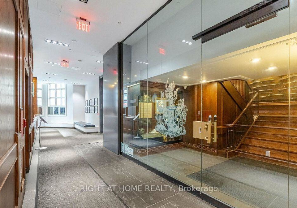 426-university-avenue-toronto-toronto-ontario-c13499484