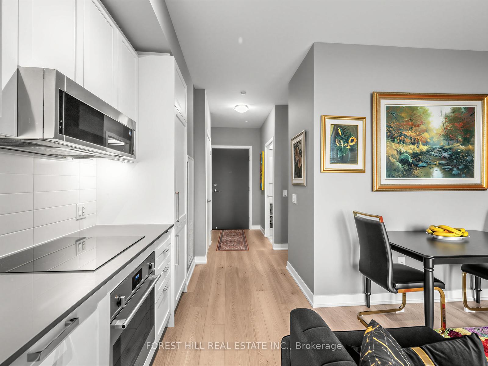 250-lawrence-avenue-w-toronto-toronto-ontario-c13499906