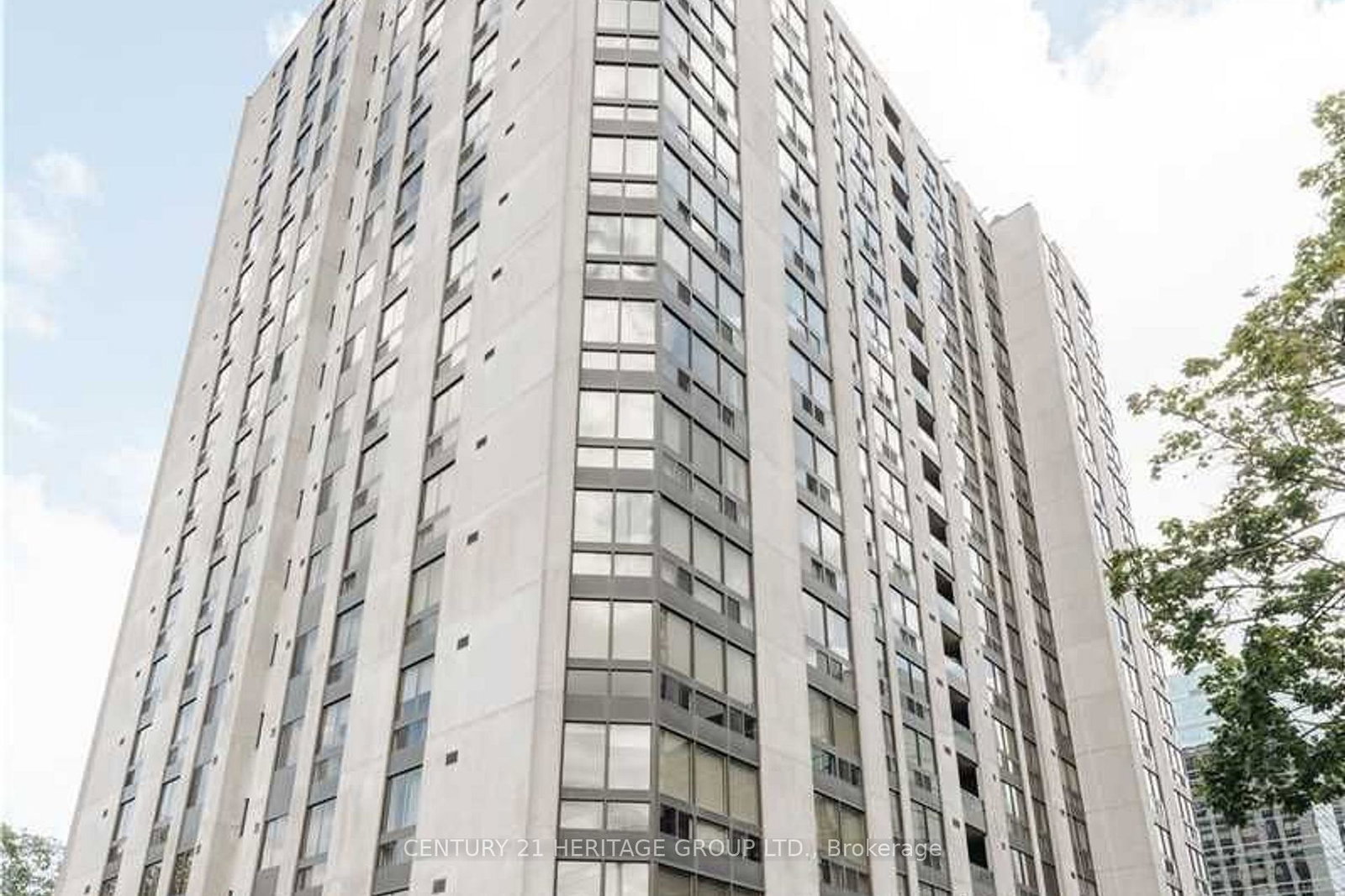 5-kenneth-avenue-toronto-north-york-ontario-c13499934