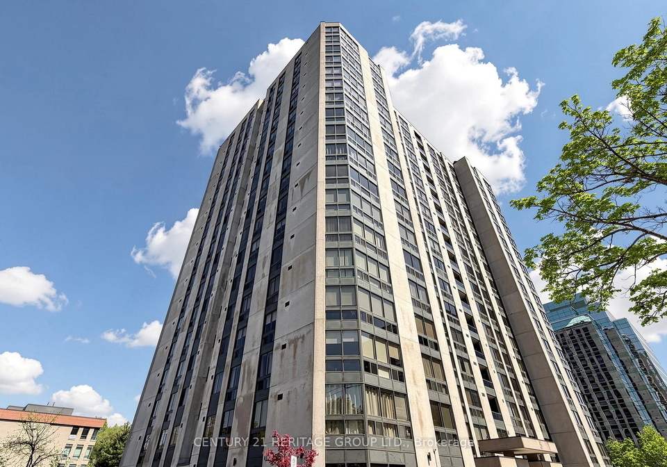 5-kenneth-avenue-toronto-north-york-ontario-c13499934