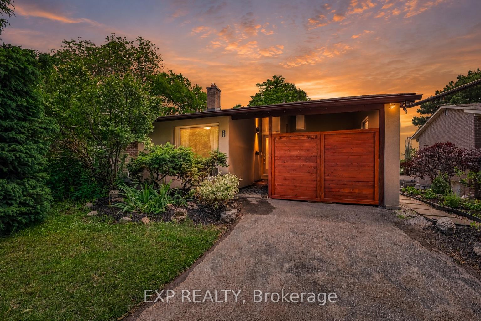 160-cottonwood-drive-toronto-north-york-ontario-c13499972