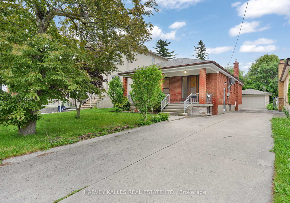 61-abitibi-avenue-toronto-north-york-ontario-c13500084