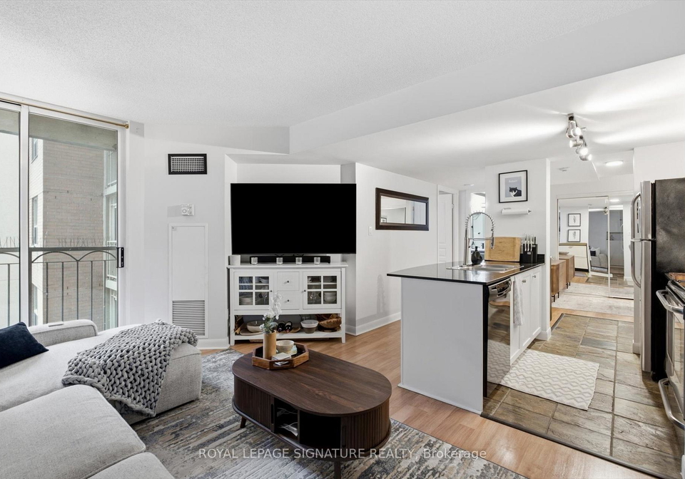 323-richmond-street-e-toronto-toronto-ontario-c13500158