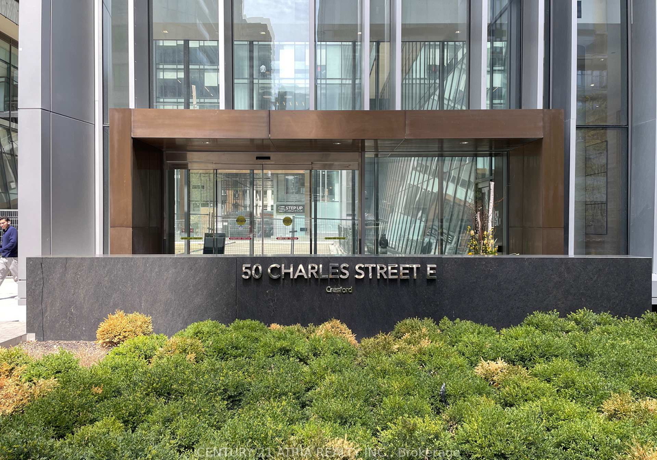 50-charles-street-e-toronto-toronto-ontario-c13500176