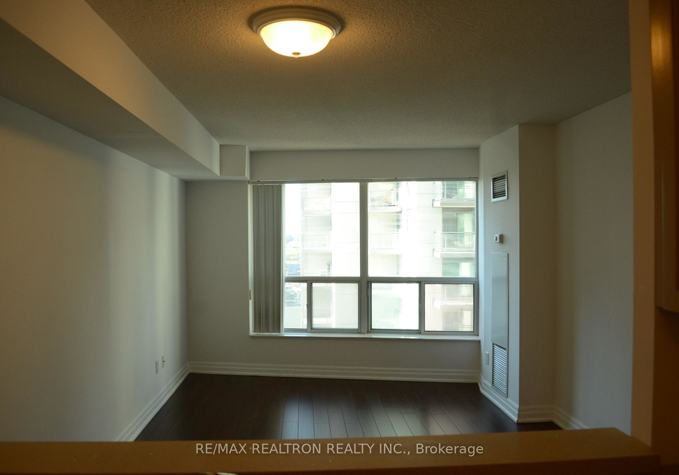 188-doris-avenue-toronto-north-york-ontario-c13500196
