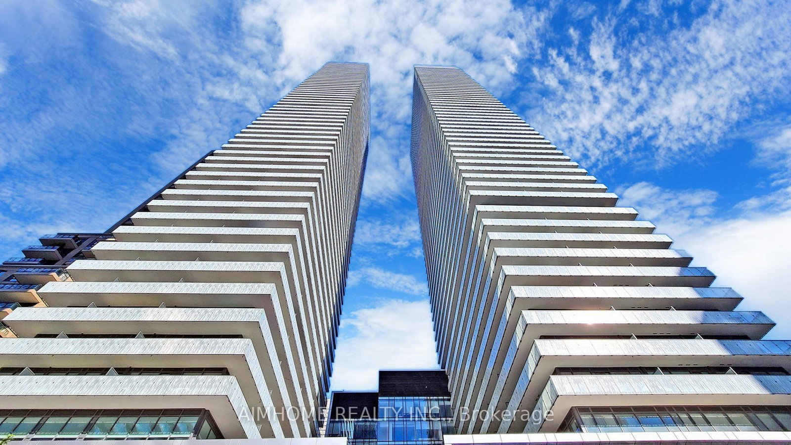 50-charles-street-e-toronto-toronto-ontario-c13500334