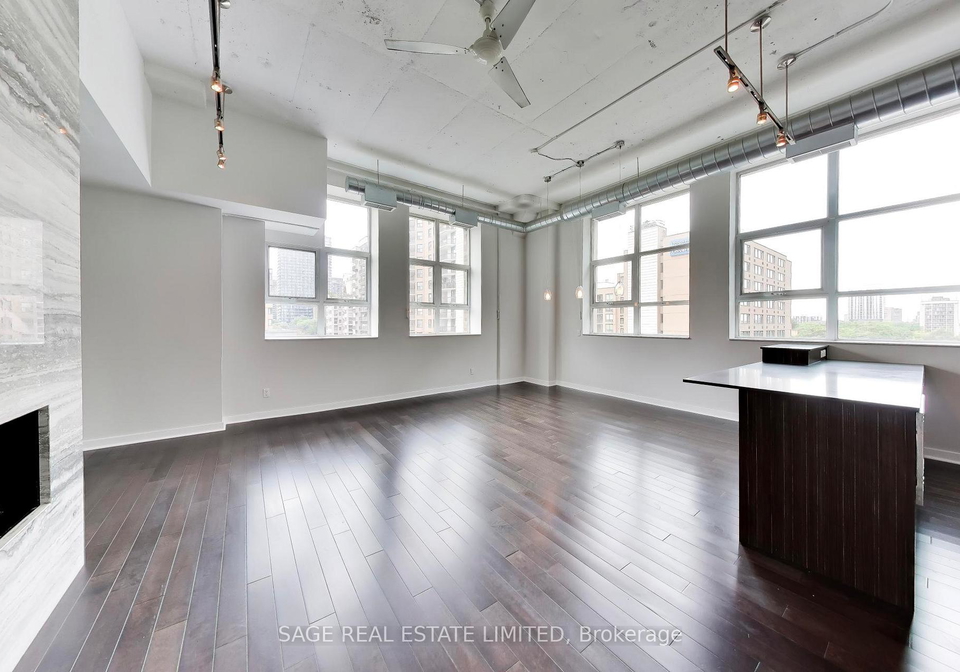 155-dalhousie-street-toronto-toronto-ontario-c13500482