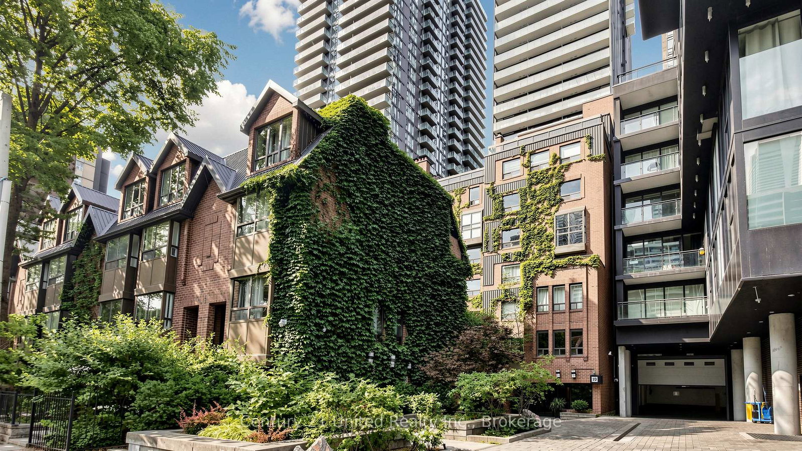 19-dundonald-street-toronto-toronto-ontario-c13500554