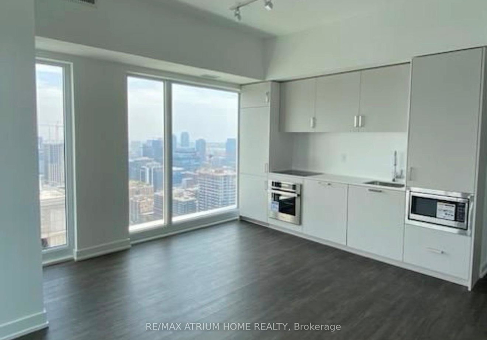 88-queen-street-e-toronto-toronto-ontario-c13500858