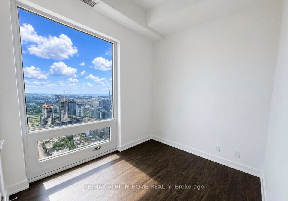 88-queen-street-e-toronto-toronto-ontario-c13500858