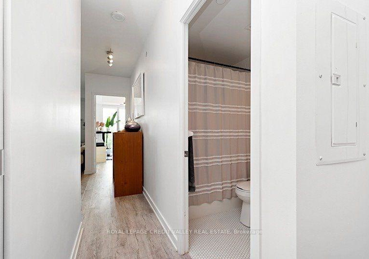 106-dovercourt-road-toronto-toronto-ontario-c13501196