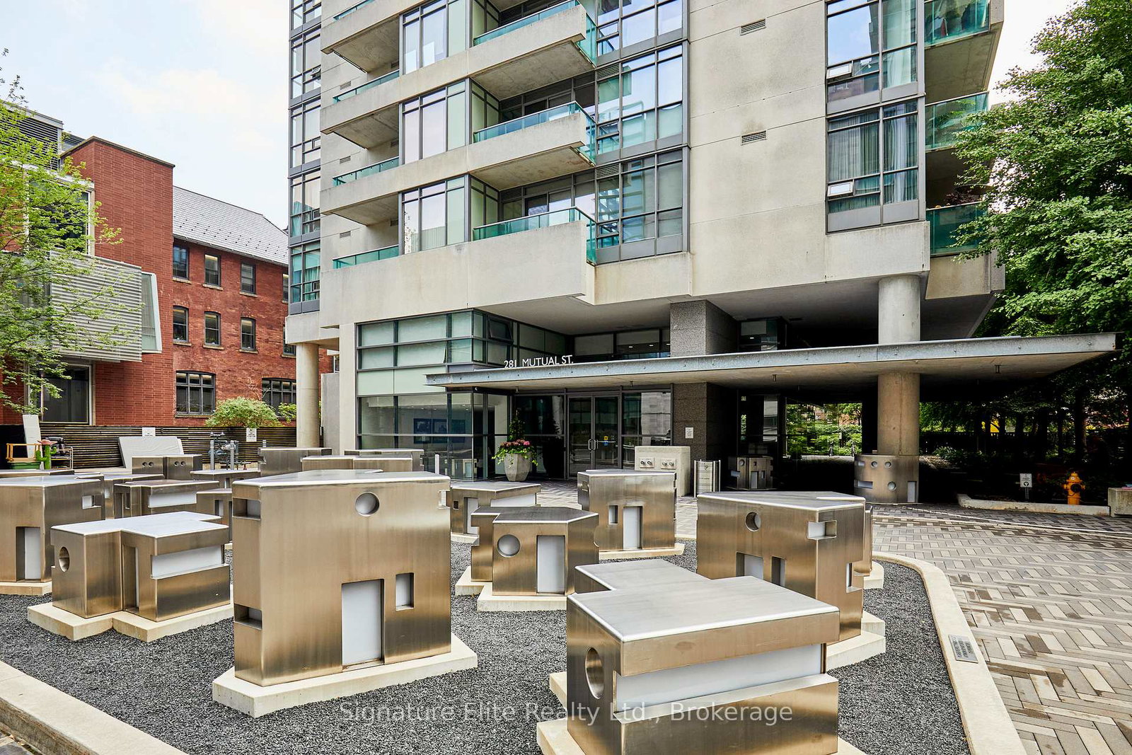 281-mutual-street-toronto-toronto-ontario-c13501268