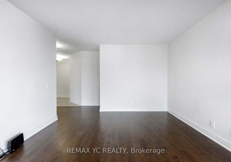 100-upper-madison-avenue-toronto-toronto-ontario-c13501270