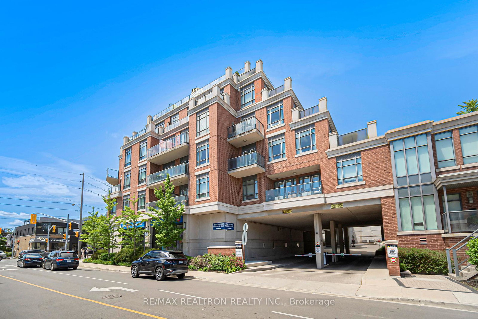 1717-avenue-road-toronto-toronto-ontario-c13501356