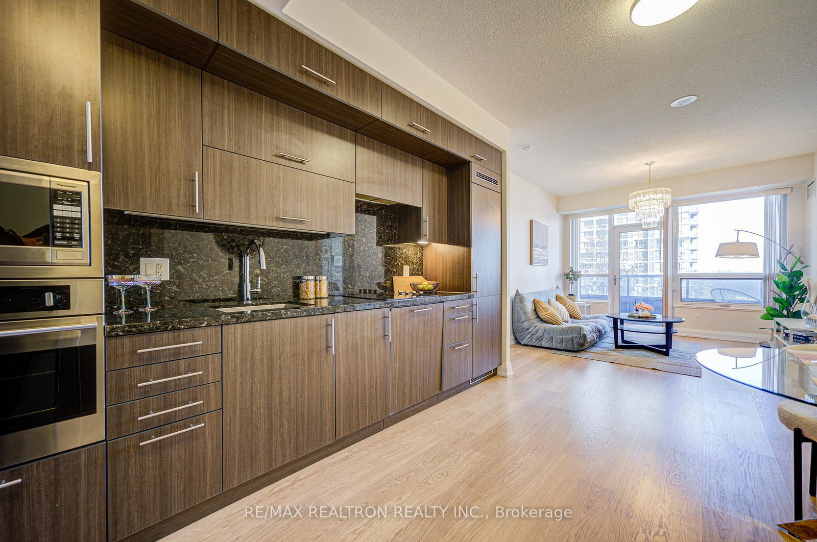 2-anndale-drive-toronto-north-york-ontario-c13501404