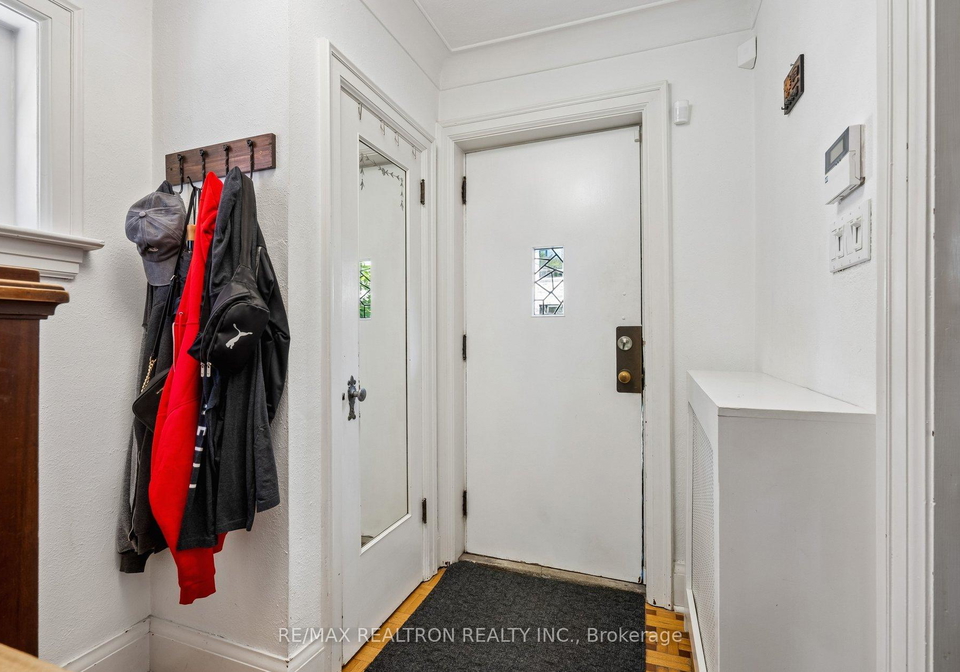 707-hillsdale-avenue-e-toronto-toronto-ontario-c13501490