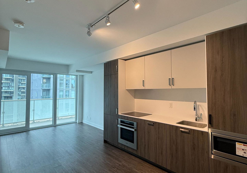 88-queen-street-toronto-toronto-ontario-c13501658