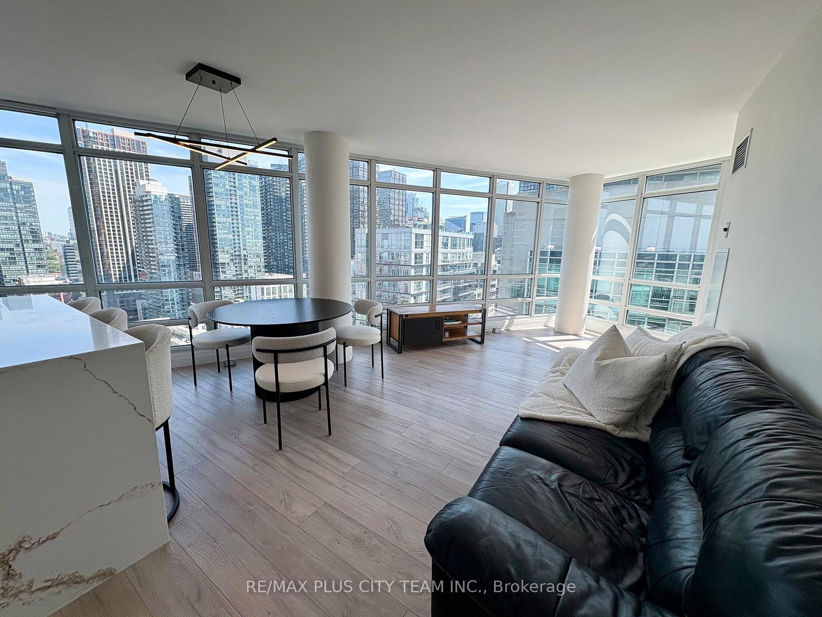 397-front-street-w-toronto-toronto-ontario-c13502054