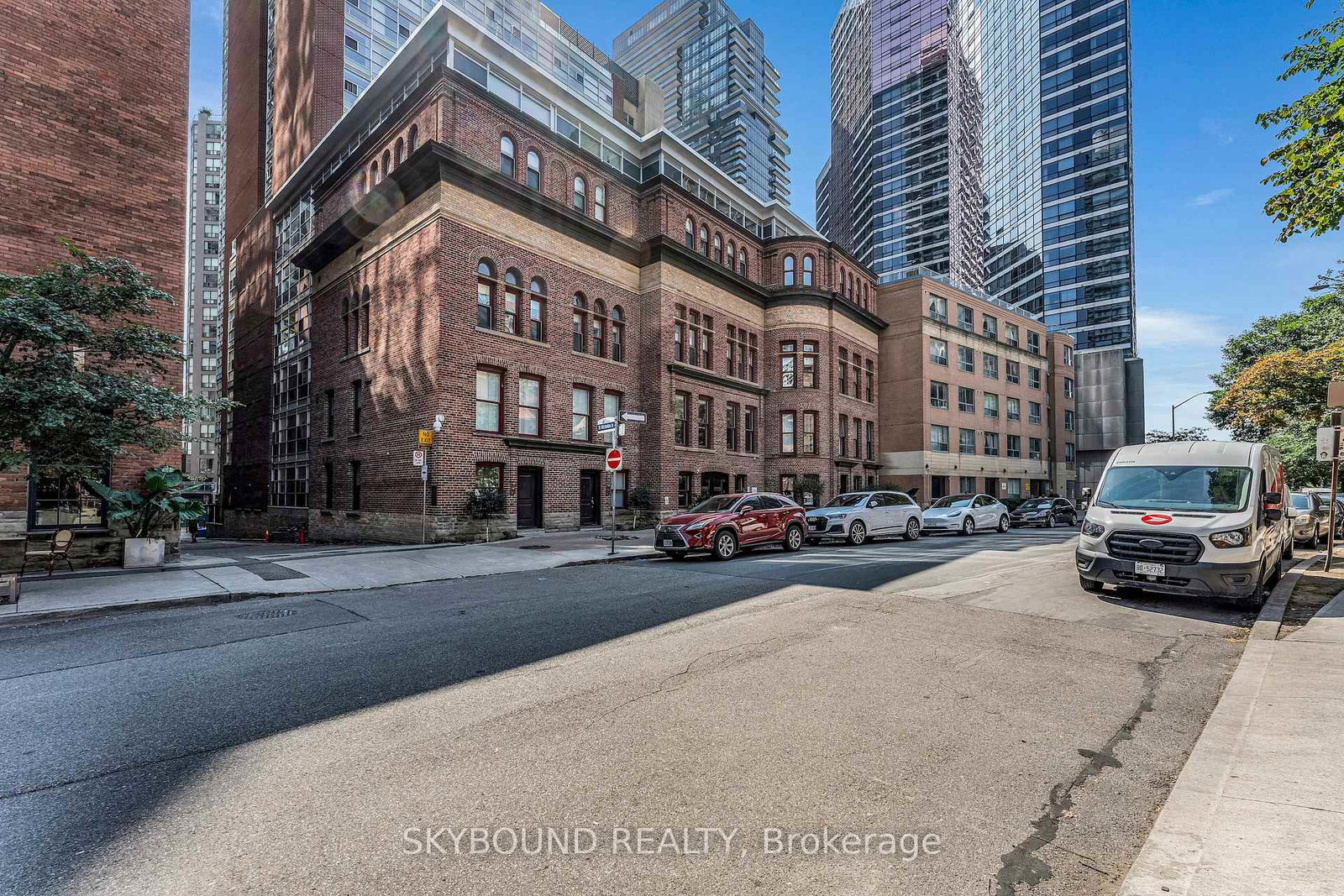 11-st-joseph-street-toronto-toronto-ontario-c13502696
