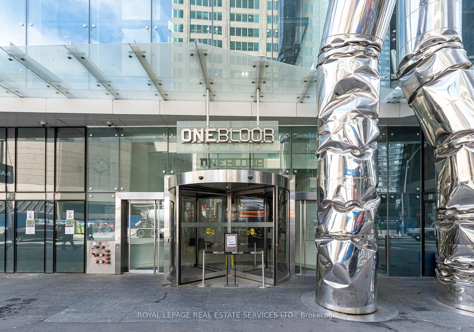 1-bloor-street-e-toronto-toronto-ontario-c13502720