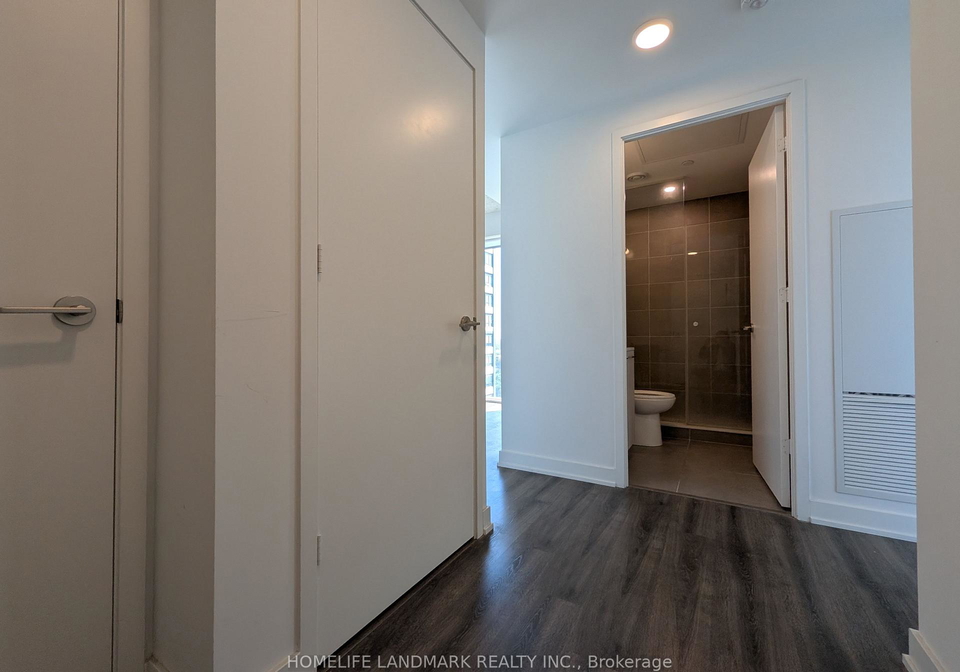 65-mutual-street-toronto-toronto-ontario-c13502814