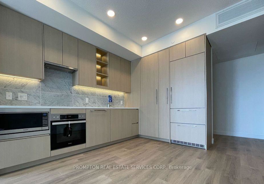 85-mcmahon-drive-toronto-north-york-ontario-c13502850