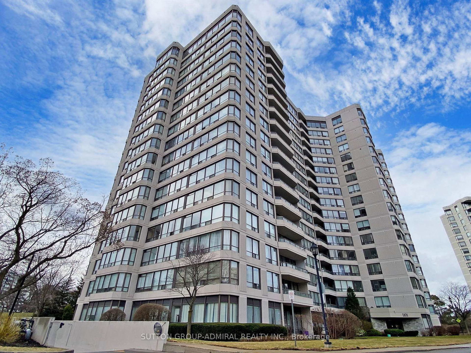 1101-steeles-avenue-w-toronto-toronto-ontario-c13502858