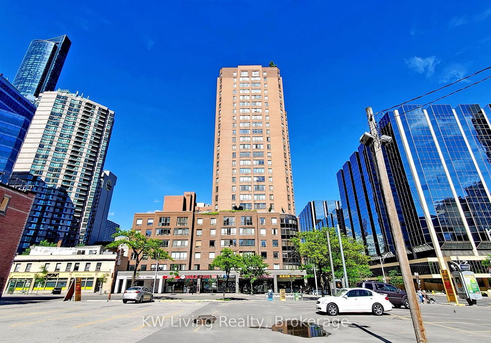 633-bay-street-toronto-toronto-ontario-c13502862
