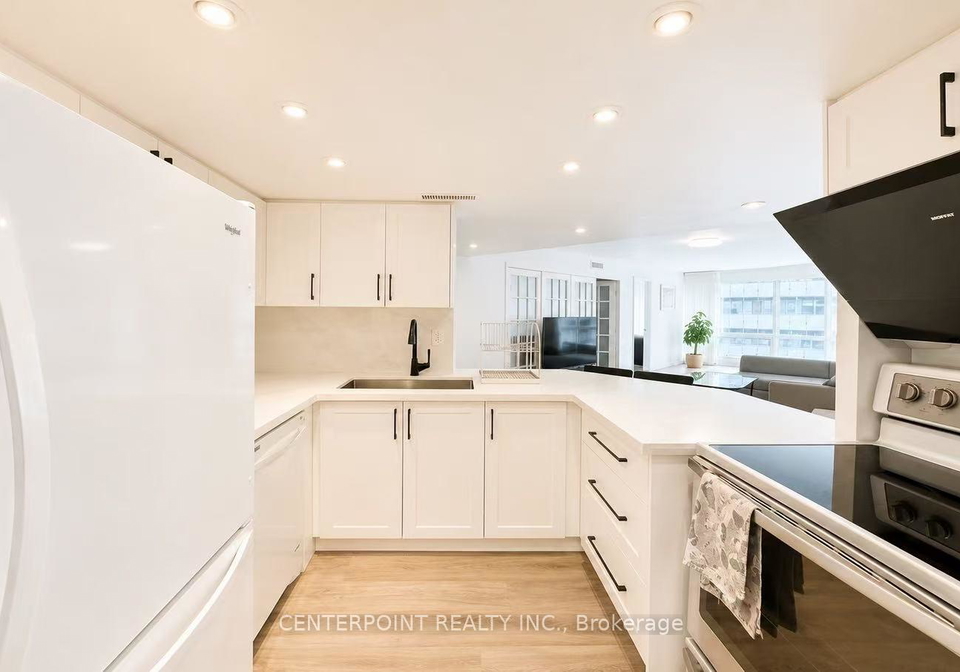 1001-bay-street-toronto-toronto-ontario-c13503042
