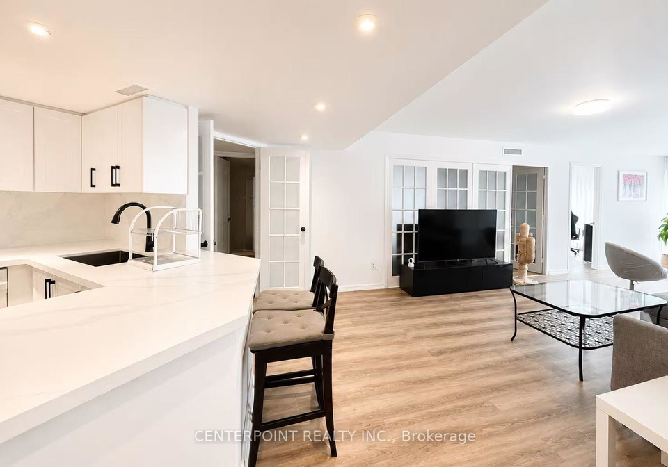 1001-bay-street-toronto-toronto-ontario-c13503042