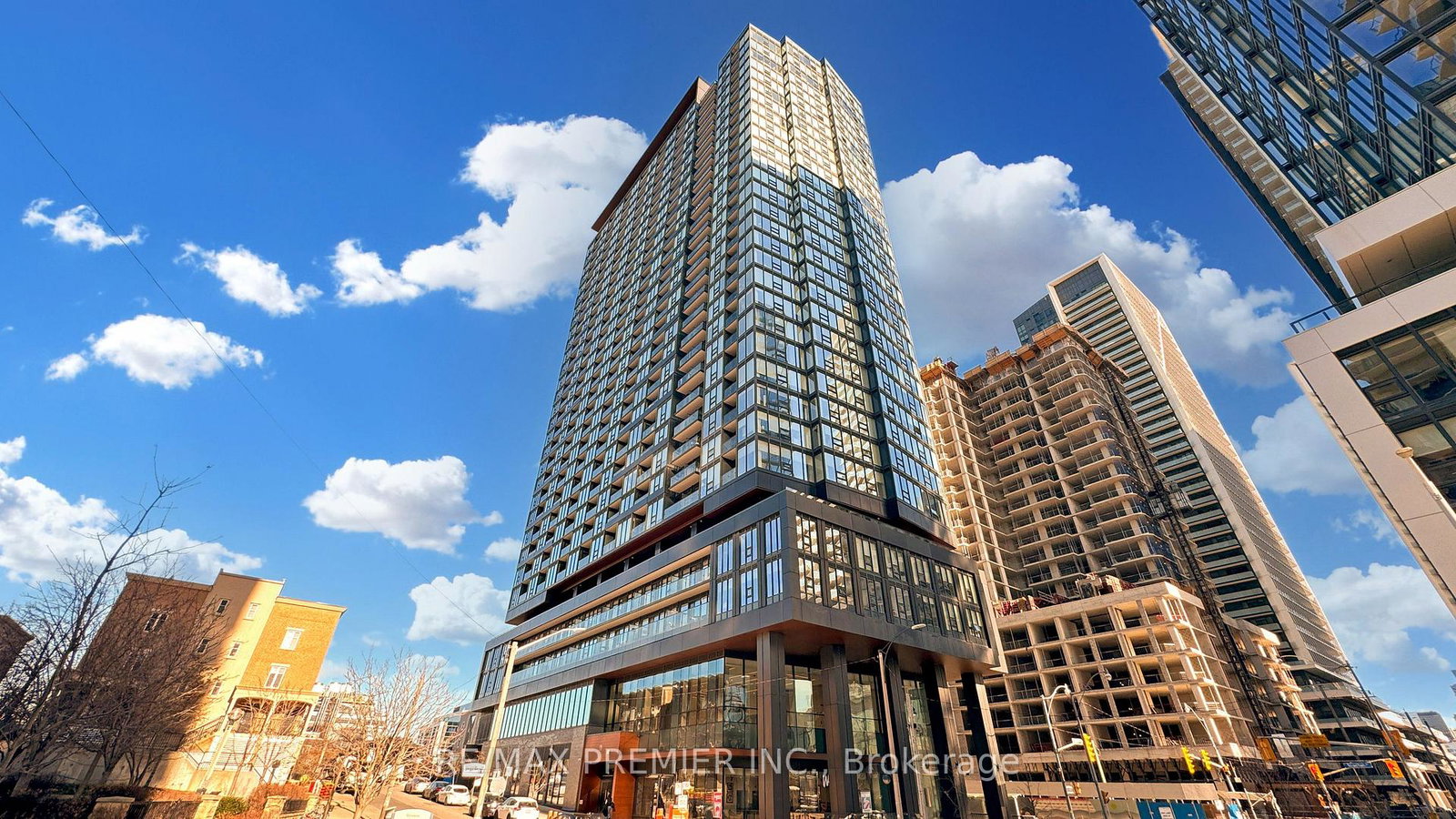 19-western-battery-road-toronto-toronto-ontario-c13503208