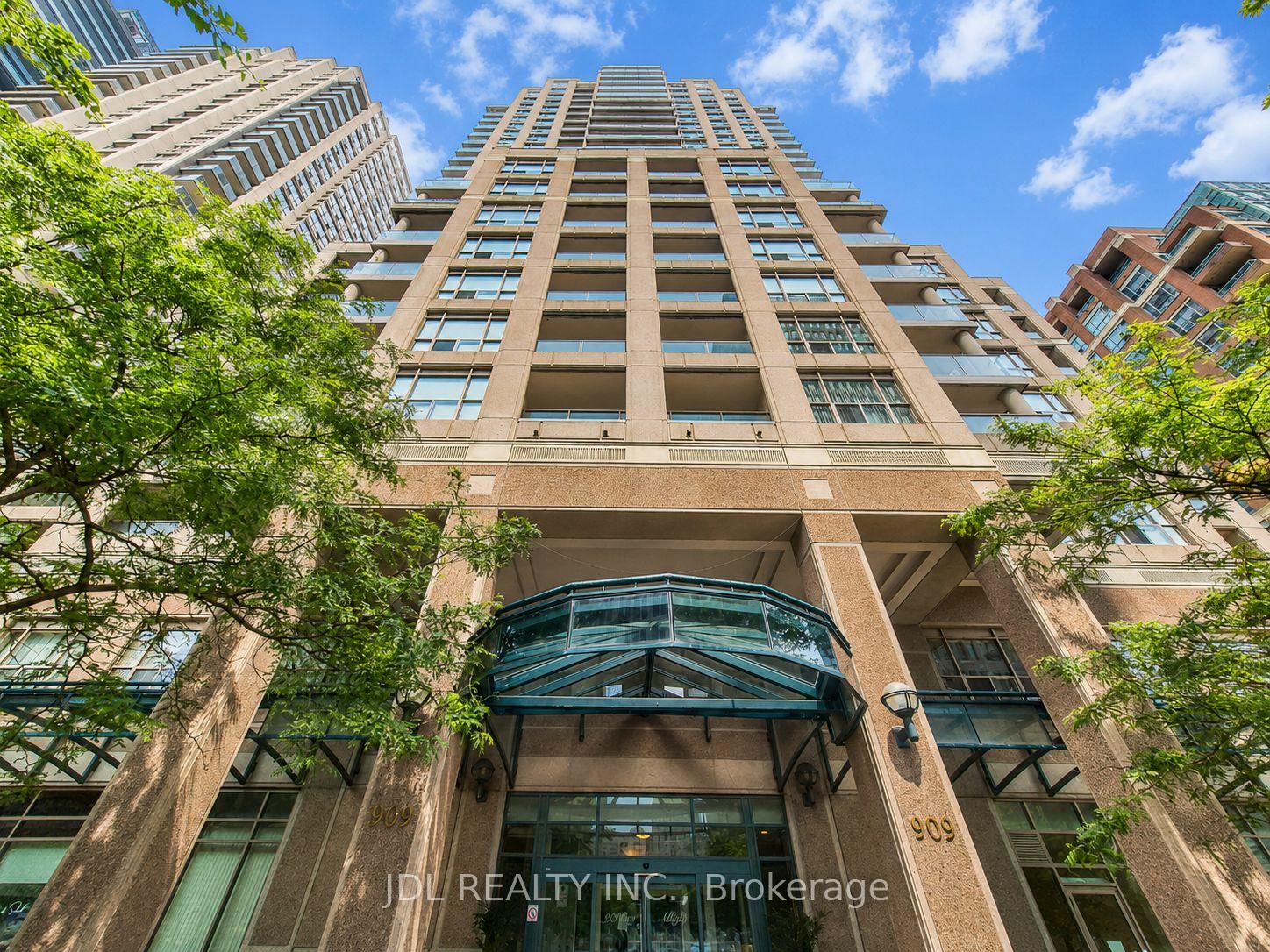 909-bay-street-toronto-toronto-ontario-c13503242