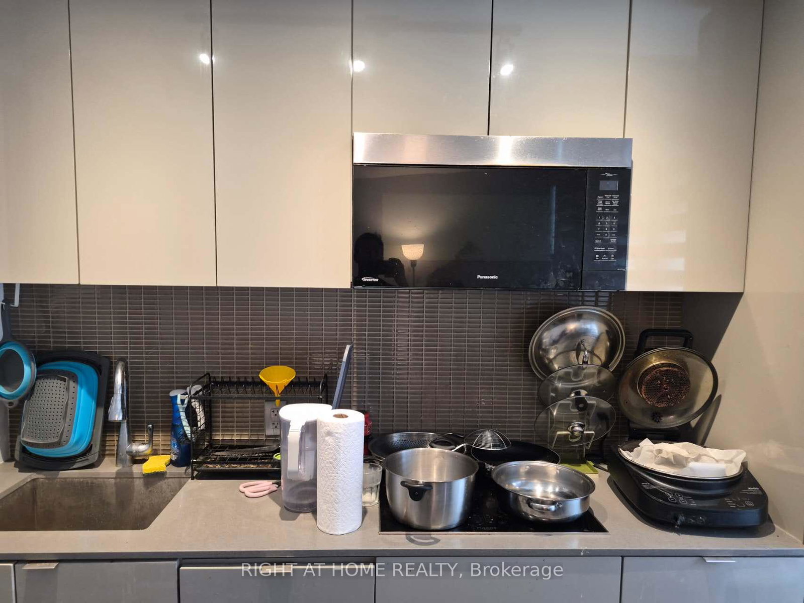 7-grenville-street-toronto-toronto-ontario-c13503292