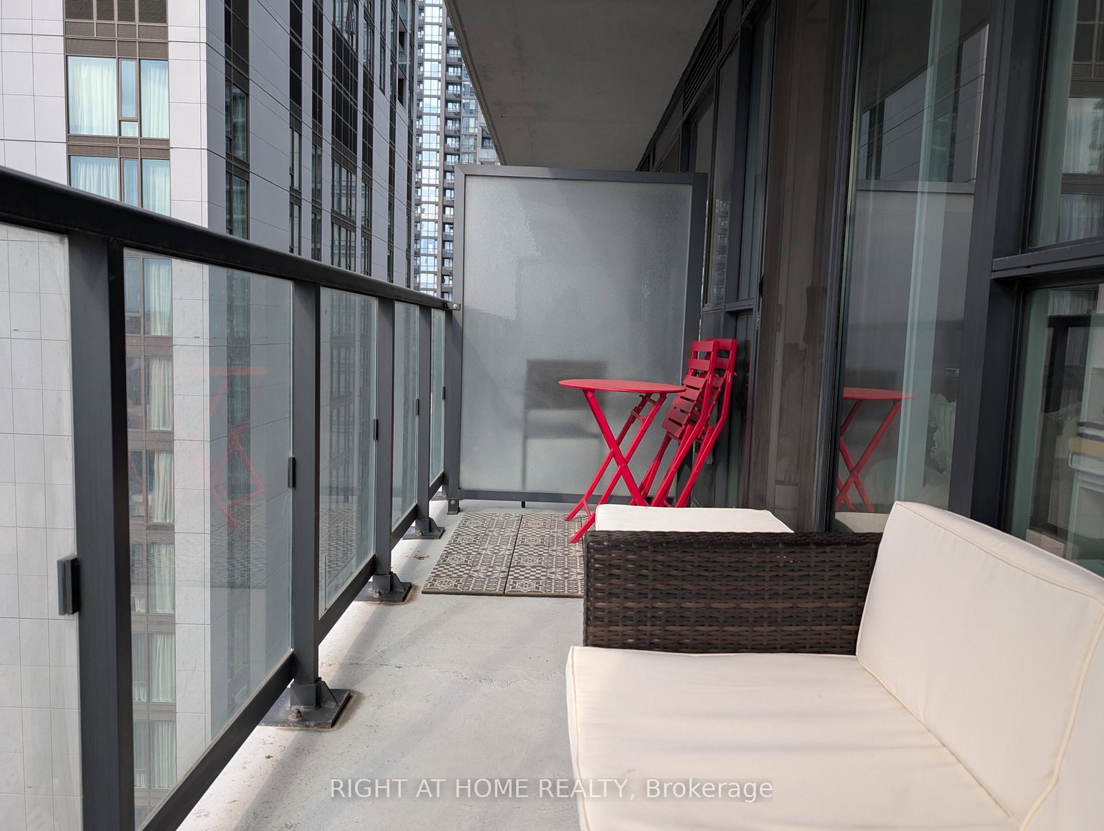87-peter-street-toronto-toronto-ontario-c13503438